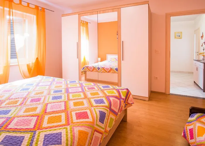 Stasic Vrbnik (Primorje-Gorski Kotar)