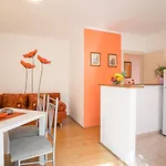 Stasic Apartment *