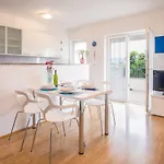 Stasic Apartment Vrbnik (Primorje-Gorski Kotar)