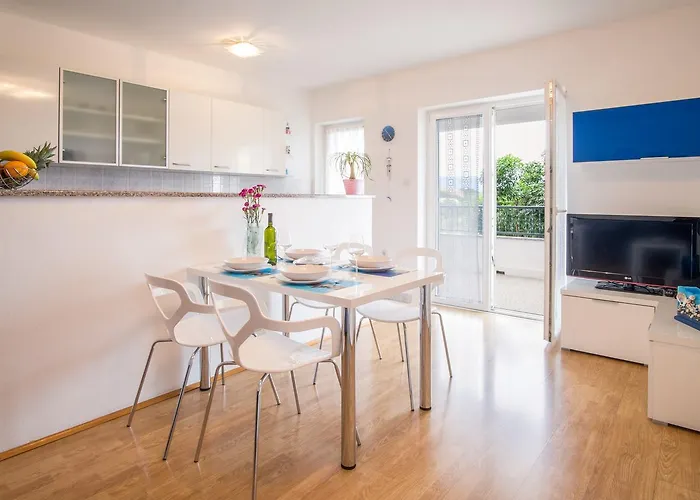 Stasic Apartment Vrbnik (Primorje-Gorski Kotar)