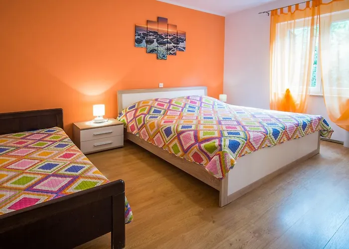 Stasic Vrbnik (Primorje-Gorski Kotar)